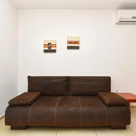 714 Apartment